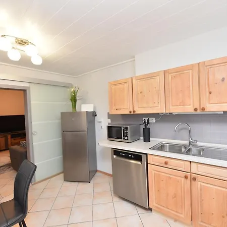 Emma 公寓 韦茨拉尔